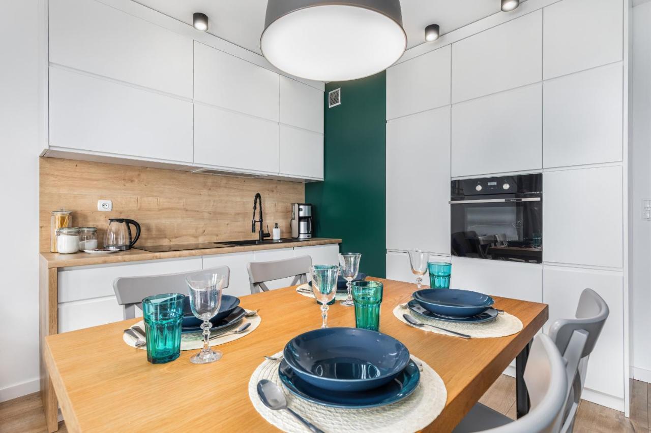 Apartamenty Wyspa Solna By Noclegi Renters Колобжег Екстер'єр фото