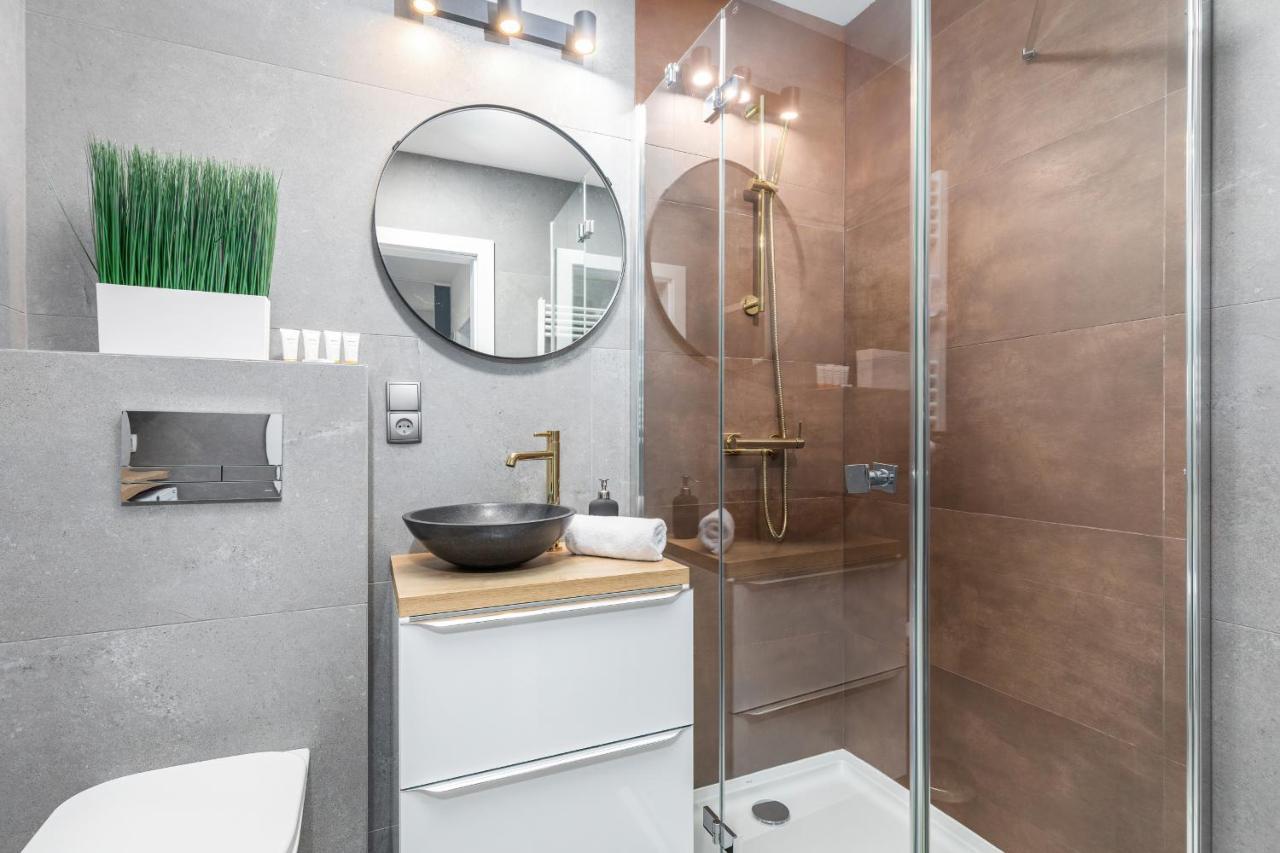 Apartamenty Wyspa Solna By Noclegi Renters Колобжег Екстер'єр фото