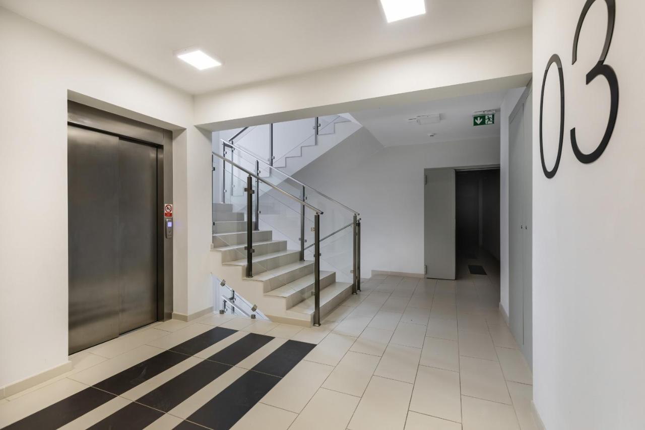 Apartamenty Wyspa Solna By Noclegi Renters Колобжег Екстер'єр фото